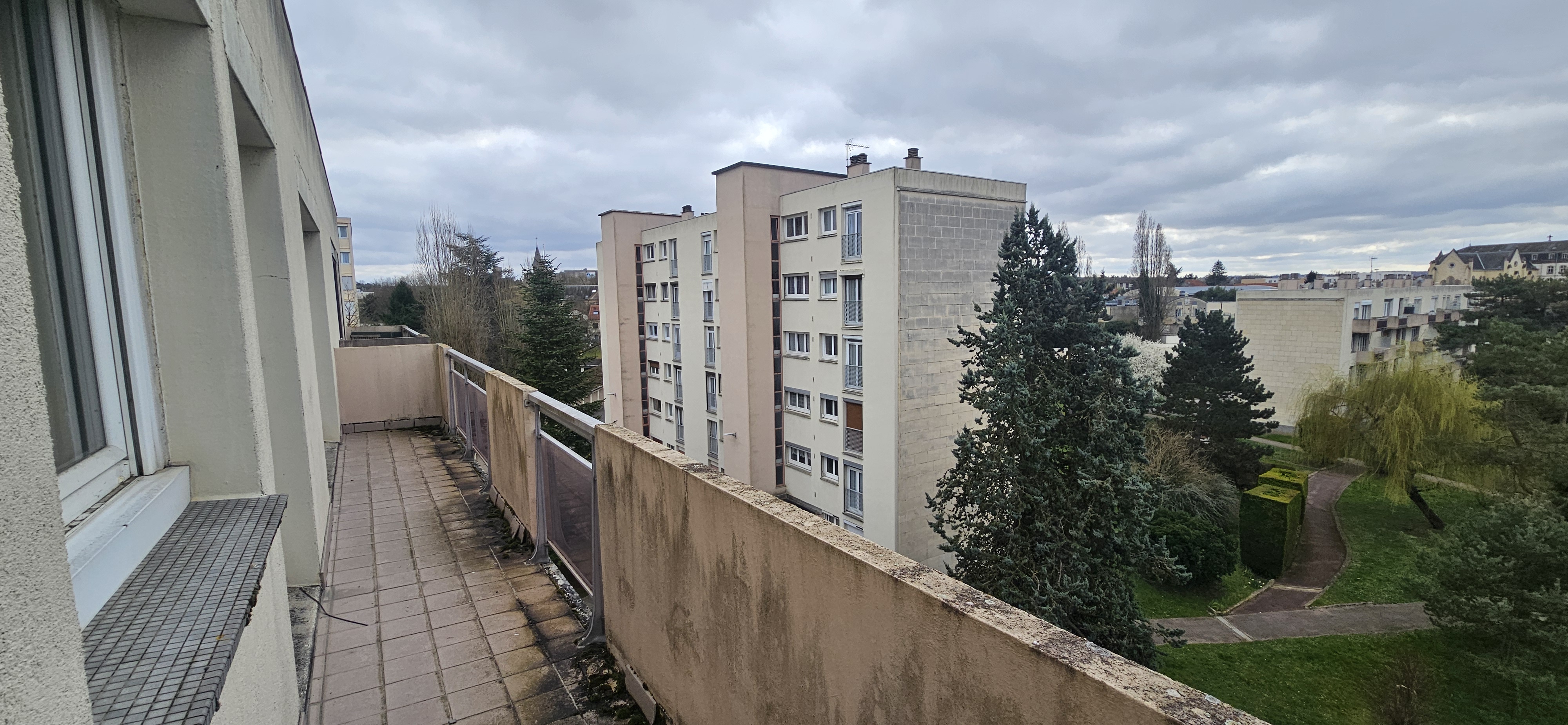 Apartment image