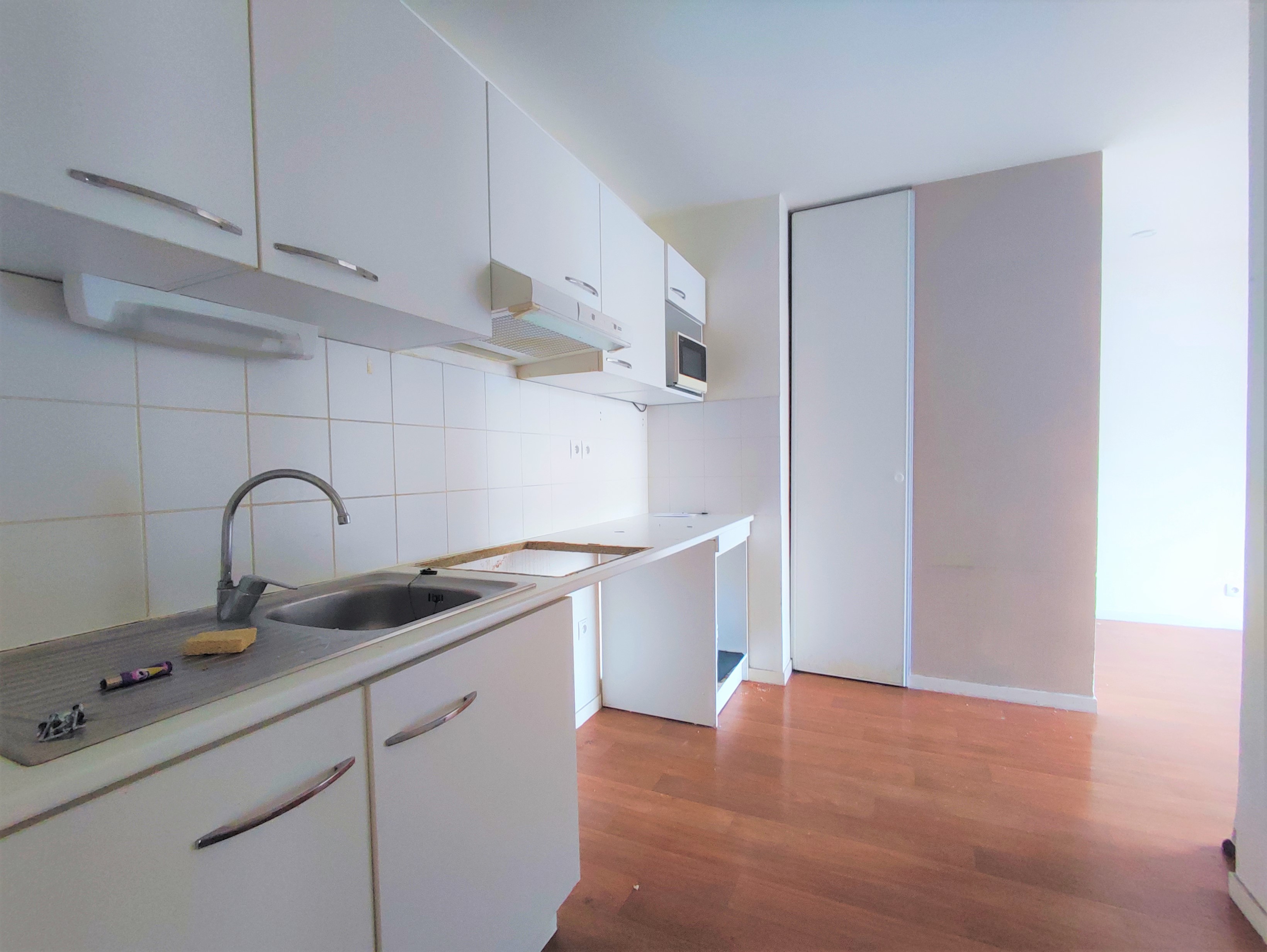 Appartement à Vendre – NANTERRE La Boule
