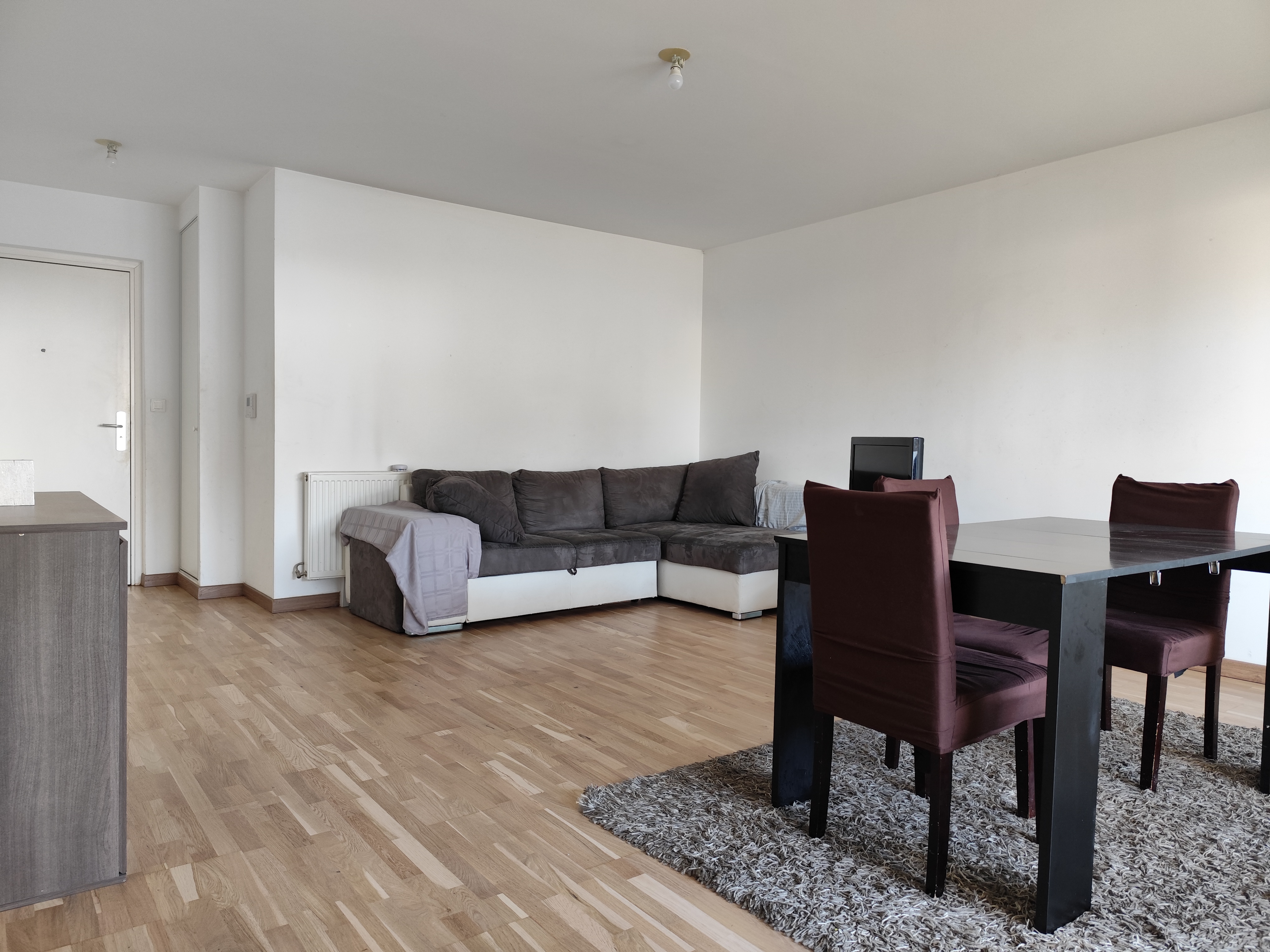 4 Pièces avec Balcon , cave et parking- année 2015 - 78 m²